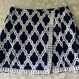 Crown and Ivy skort